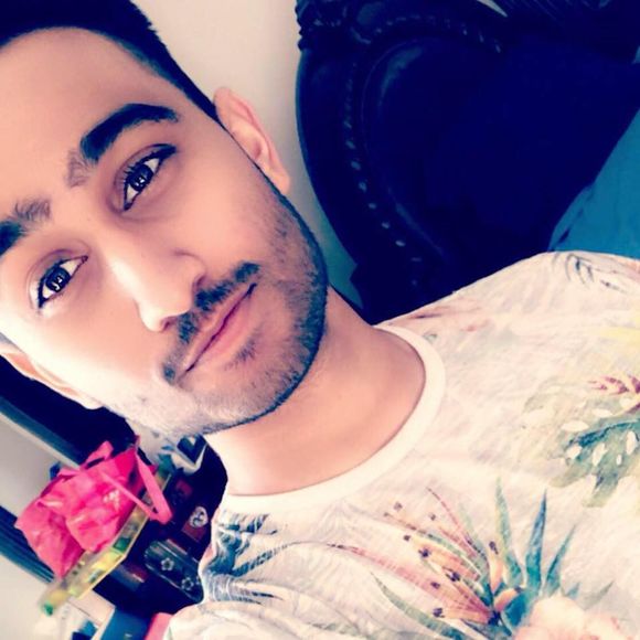 Meet your Posher, Savan - Picture 1 of 1